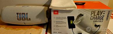 JBL Charge 5
