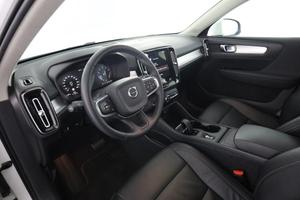 VOLVO XC40 XC40 T2 Geartronic Momentum Pro