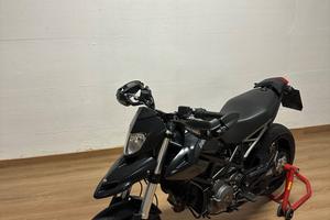 Ducati Hypermotard 796 Dark Termignoni