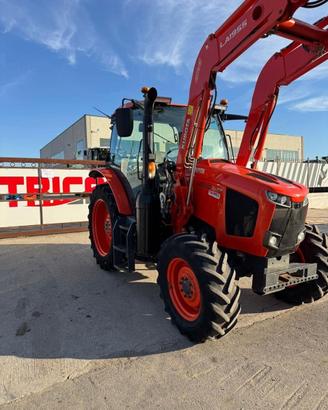 Trattore KUBOTA M105GX-IV
