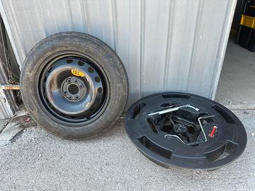 Ruotino di scorta 125/90/R15 + Kit smontaggio per
