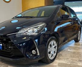 TOYOTA Yaris 1.5 Hybrid 5 porte Business NEOPATE