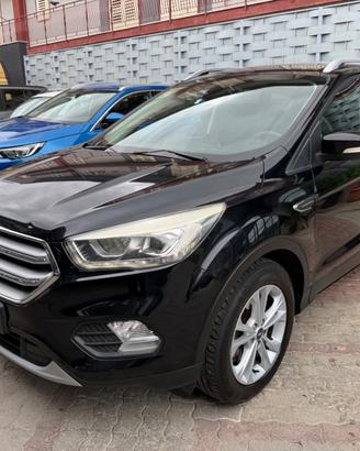 Ford Kuga 1.5 TDCI 120 CV Powershift Titanium 2018