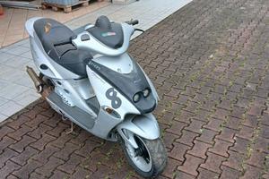 Scooter 50 mitico Malaguti Firefox