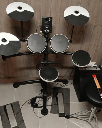 batteria elettrica Roland econ amplificatore 