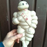 omino michelin bibendum tir originale mascotte