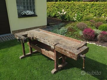 Banco da Falegname Completo da Arredamento