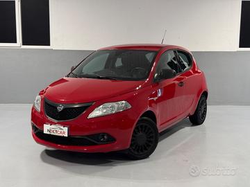 Lancia Ypsilon 1.2 69 CV 5 porte S&S Gold