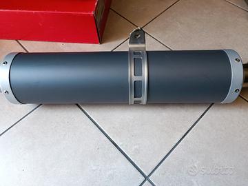 terminale come nuovo yamaha r1 2001