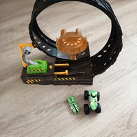 HotWheels giro della morte  monster truck