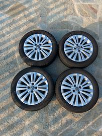 Cerchi e gomme Opel Corsa