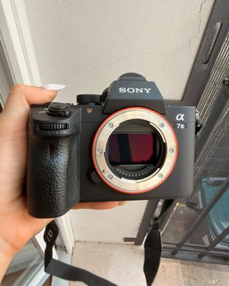 Sony Alpha 7 III meno di 4000 scatti