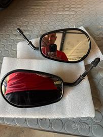 specchietti e manopole Harley Davidson 
