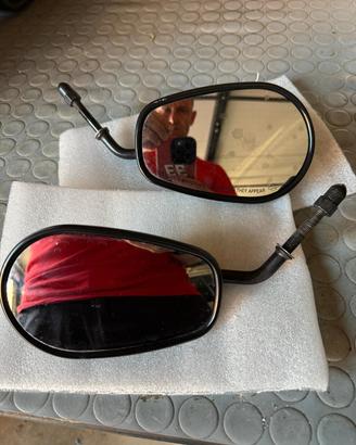 specchietti e manopole Harley Davidson 