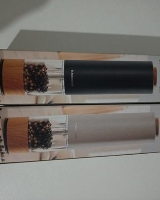 set 2 PZ. macina sale e pepe elettrico bianco/nero