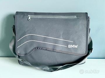 BMW borsa per cavi di ricarica elettrica plug-in.
