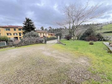 Villa di 185 m² con 5 locali e box auto doppio a P