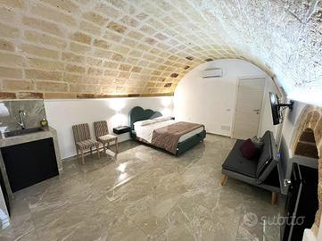 CASA SEMINDIPENDENTE A MESAGNE