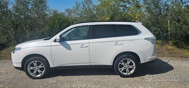 Mitsubishi OUTLANDER III 4WD EURO 5/B