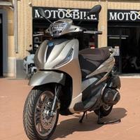 Piaggio Beverly 300 i.e. ABS-ASR