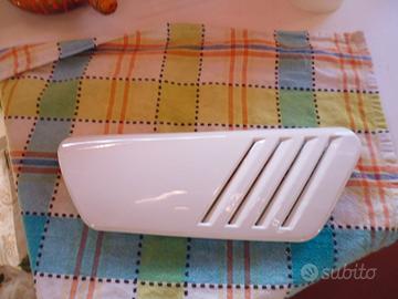 yamaha  xt 250    fiancata  cover  destra