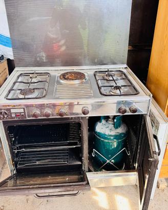 Cucina a gas usata 
