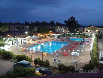 Trilocale in villaggio dedalo-giugno\luglio-agosto