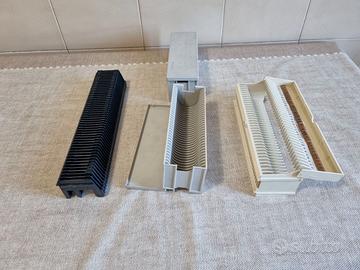 4 caricatori contenitori  lineari per diapositive