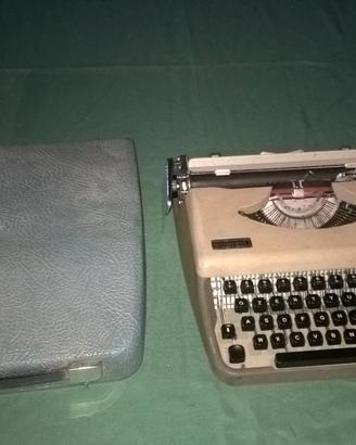 macchina da scrivere Antares