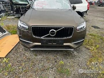 VOLVO XC90 MOMENTUM Muso musata frontale completo