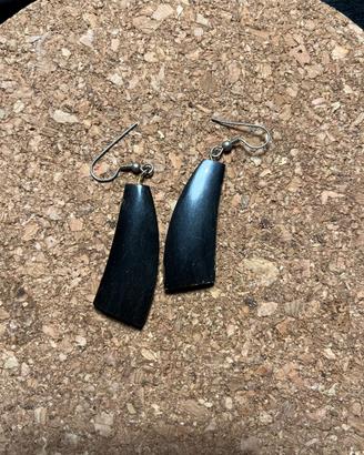 Orecchini pendenti neri geometrici – Stile Minimal