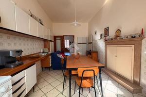 CASA SEMINDIPENDENTE A SIGILLO