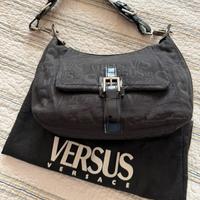 Borsa Versus Versace