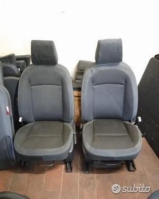 Interno In Tessuto Per Nissan Quashqai 2009