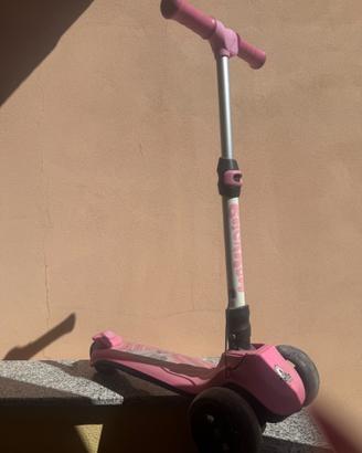 Monopattino elettrico  bambina