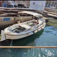 Gozzo vetroresina senza patente 