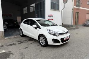 Kia Rio 1.4 CRDi 5 porte