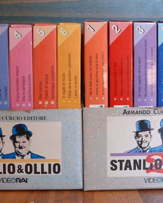 37 videocassette e videoregistratore