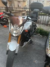 Yamaha Fazer 800