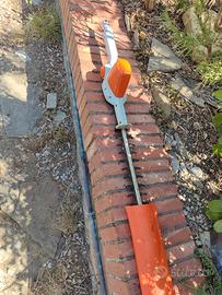 Tagliasiepe Stihl HLA 56 usato + 2 batterie AK 20