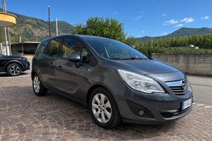 Opel Meriva 1.3 CDTI 95CV ecoFLEX Cosmo