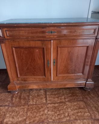 Cassettone in legno con piano in marmo grigio