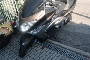 Yamaha T Max - 2012
