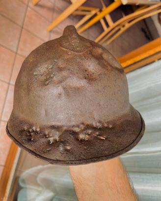 Ww1 ita adrian m16 colpito elmo elmetto scavo