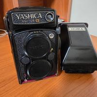 Macchina fotografica Yashica 