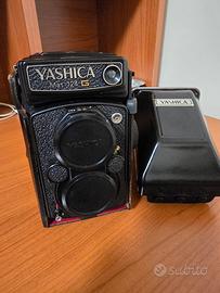 Macchina fotografica Yashica 