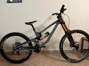 Saracen myst dh mullet DOWNHILL