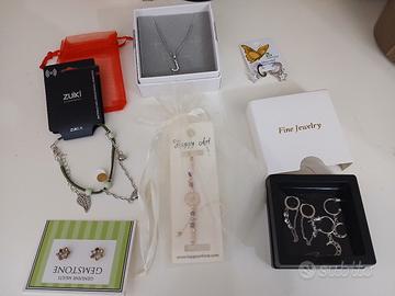 Lotto bracciali, collane ,orecchini nuovi 10€