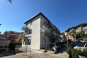 BOX A ANDORA