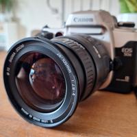 Canon Eos 50 E con teleobiettivo Sigma 28 105